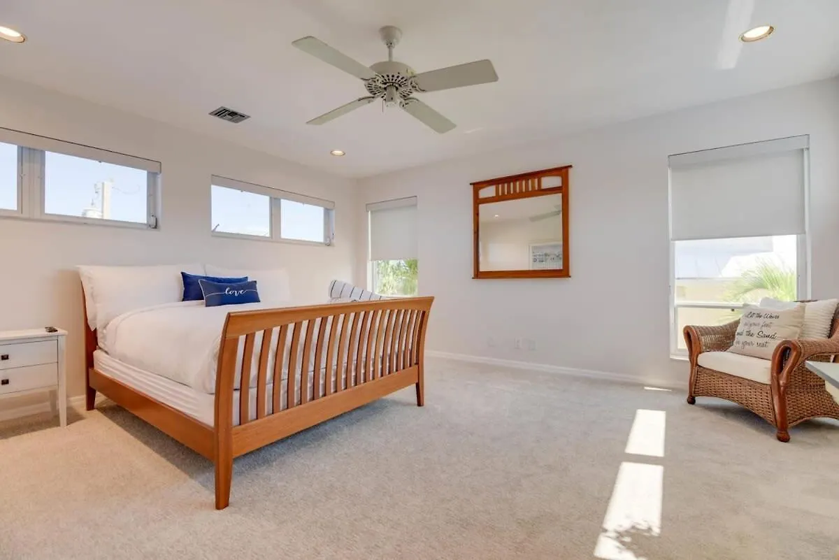 Haven House By Brightwild - Luxury Waterfront Villa Key West Holiday home